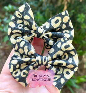 Animal Print Glitter bow/Scrunchie/headband/bow tie