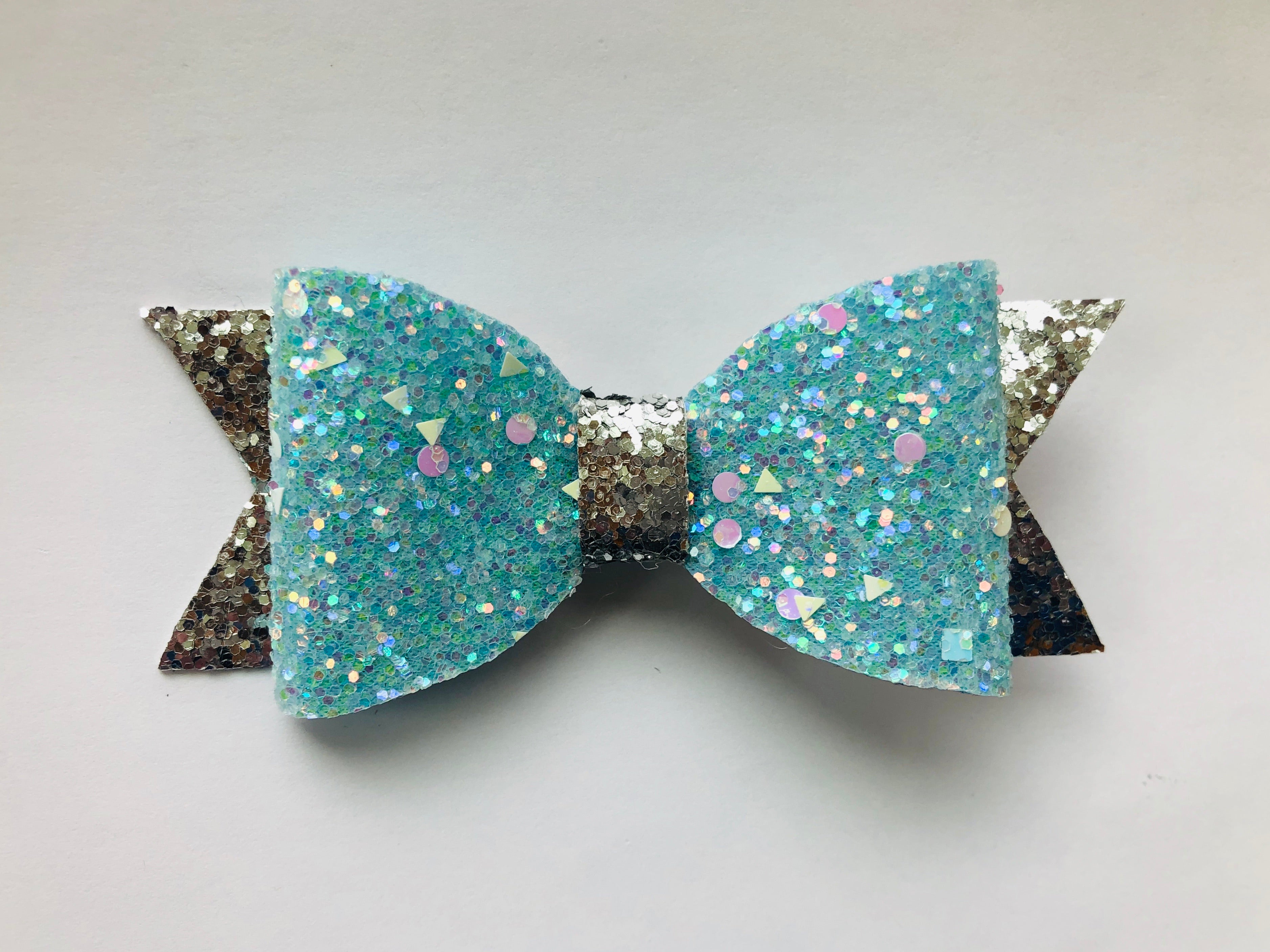 Glass slipper princess bow